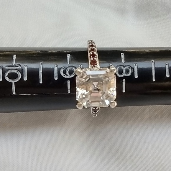 Sterling Silver & Cushion Cut CZ Stone Ring with Red Stone Pave Accent / Size 8 - Picture 5 of 8